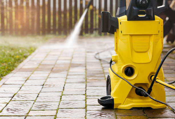 Best Animal Enclosure Cleaning  in Finley, WA